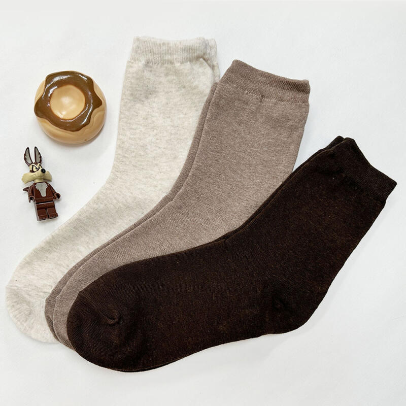 1 pair of women s plain socks 13_Jin Bora