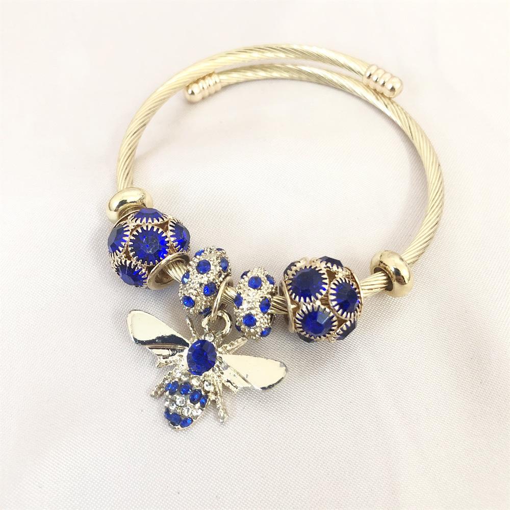 18K Gold Bee Pendant Bracelet with Zircon Rhinestones in Titanium Stainless Steel