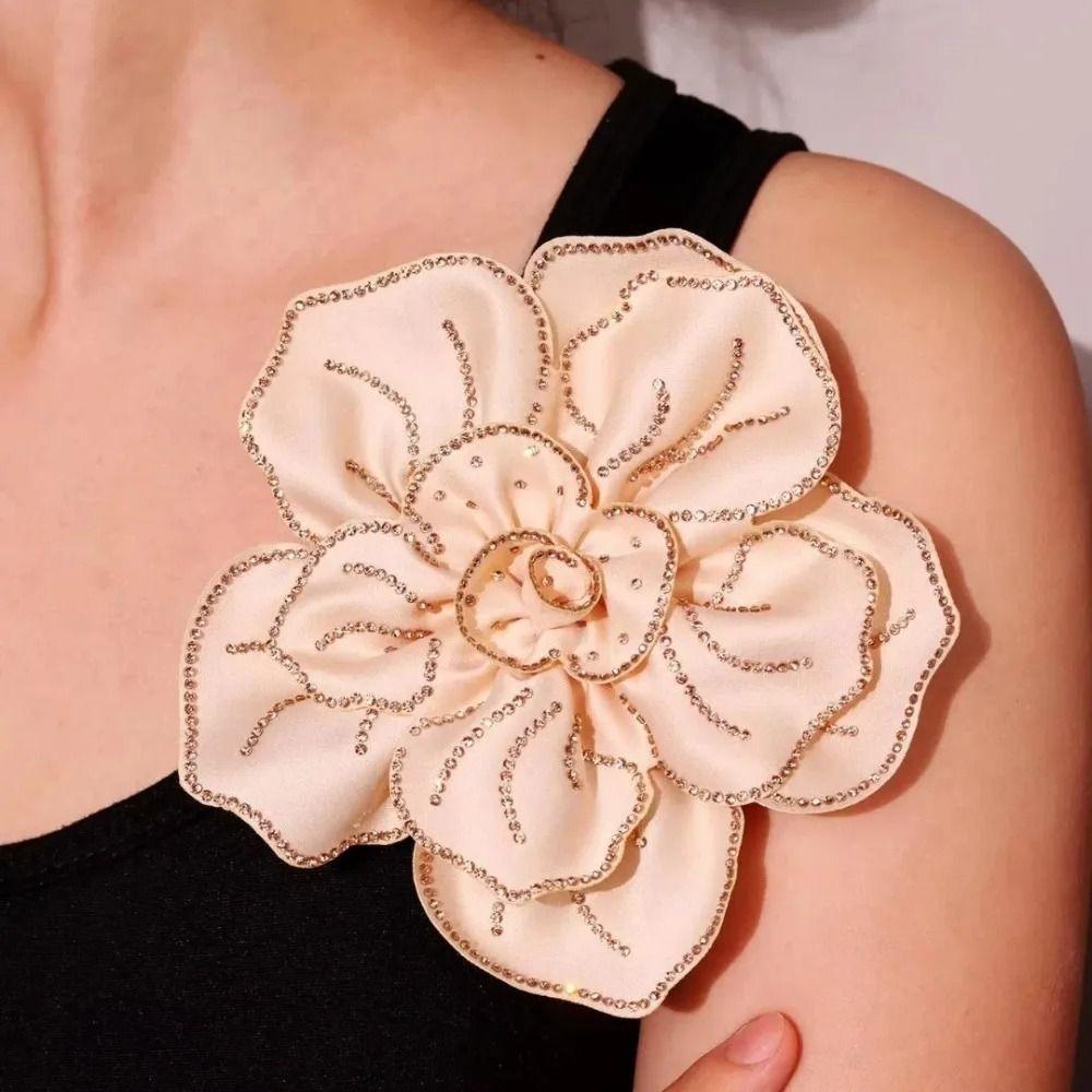 Badge Large Flower Camellia Brooch Korean Style Rhinestones Brooch Suit Collar Pin  Decoration