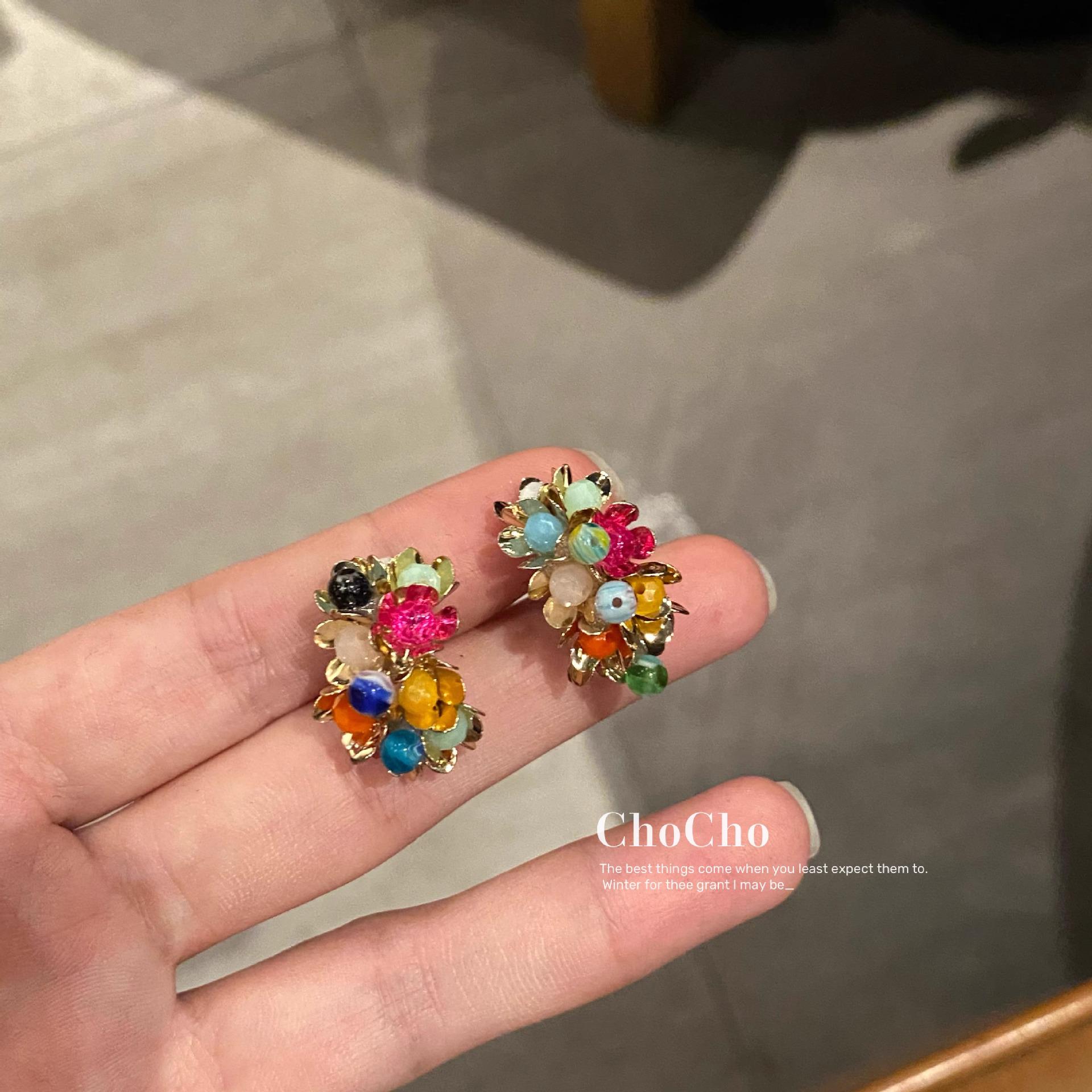 

Korean Vintage Colorful Beaded Retro Stud Earrings