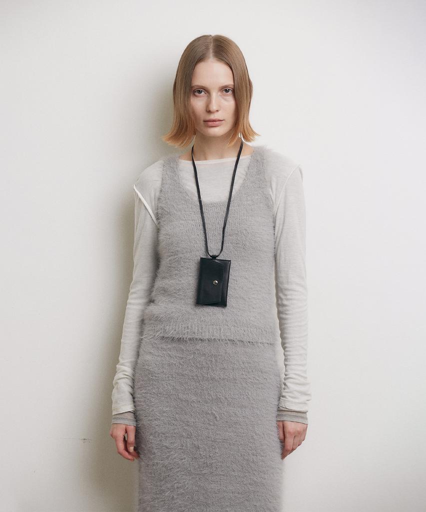 Loutaideu Hairy Sleeveless Knit Top [Grey]