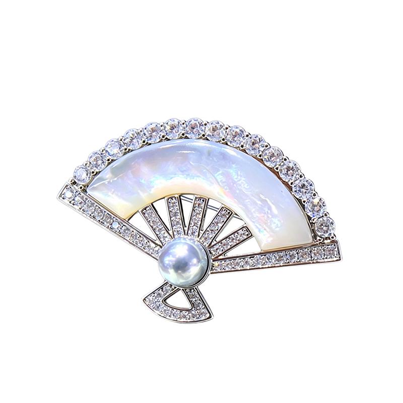 Fan Shaped Pearl Brooch 8-9Mm Madama Akoya Seawater Pearl Fashion Brooches Full Paved Vintage Brooch Pin Coat Scarf Jewelry