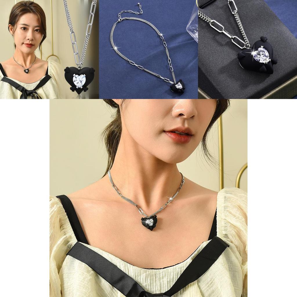 Sweetheart Design Black Zirconia Necklace For Women With Heart Shape And Charming Style