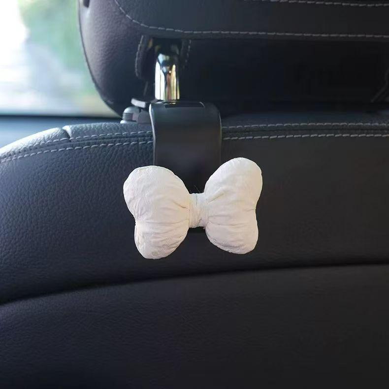 Universal Cute Flower Car Seat Back Hook - No Installation, Strong Load Bearing, Multifunctional Storage