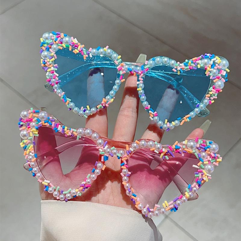 Heart Shape Sunglasses with Pearls and Sprinkles Fashion Cute Multi-color Decor Shades New Trendy Original Sun Glasses
