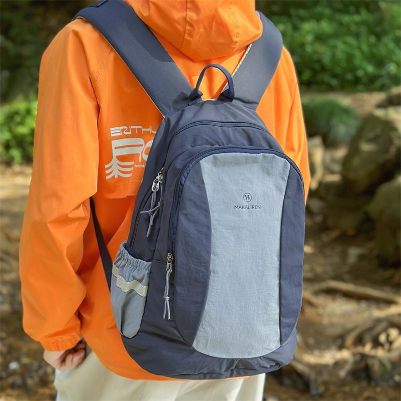 Unisex Lightweight Travel Backpack Color Block Backpack