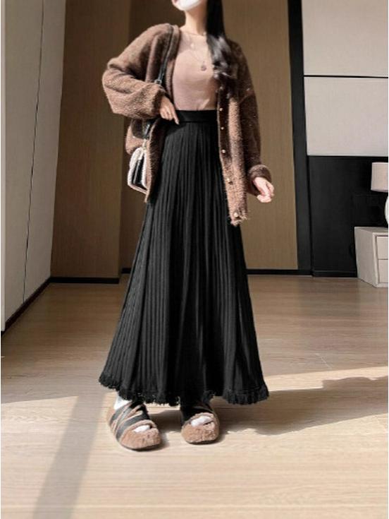 Autumn/Winter 2025 Women's High Waist Knit Pleated A-line Skirt with Tassels