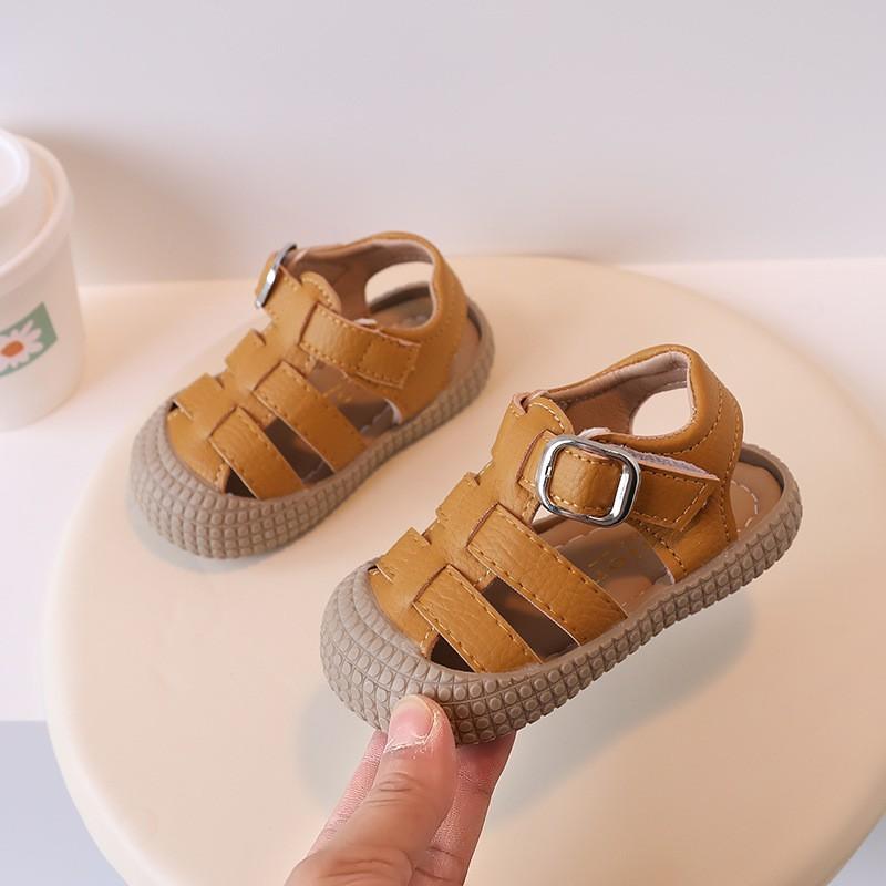 Soft Sole Toddler Sandals Boys Girls 1-3 Years Breathable Closed-Toe Shoes With Velcro Closure
