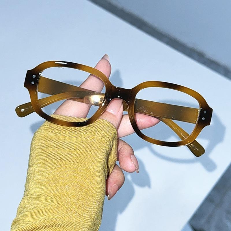 New Retro Small Frame Glasses Frame For Women's Pography Concave Shaped Eyewear Frame Personalized Flat Lens