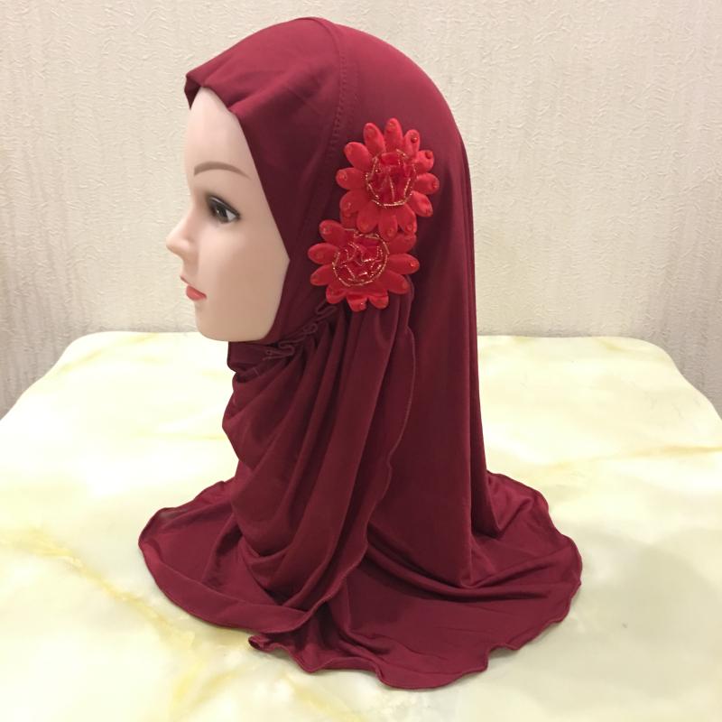 H081 wunderschönes kleines Mädchen Hijab mit Blumen niedliche Hijab-Mützen Damenkappen passen 2-6 Jahre alten Mädchen