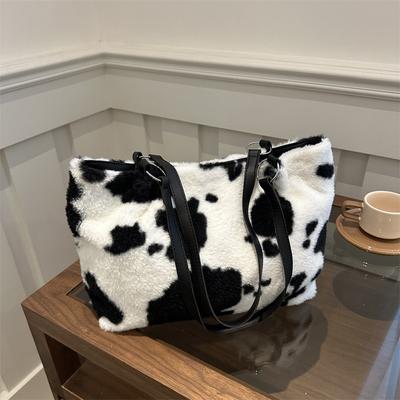 Retro Personality Trend Simple Shoulder Bag Autumn New High Value Fashion Casual Underarm Tote Bag