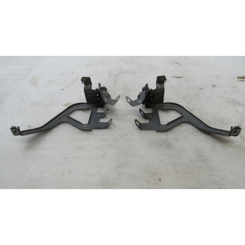 

BMW 5 Series F18/F18LCI Front Bumper Bracket 41357207209/41357207210 Right 41357207210