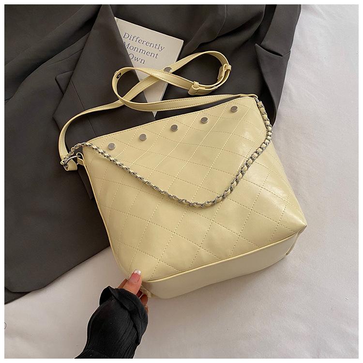 2025 summer new retro stray bucket bag rhombus chain large capacity tote bag versatile messenger shoulder bag
