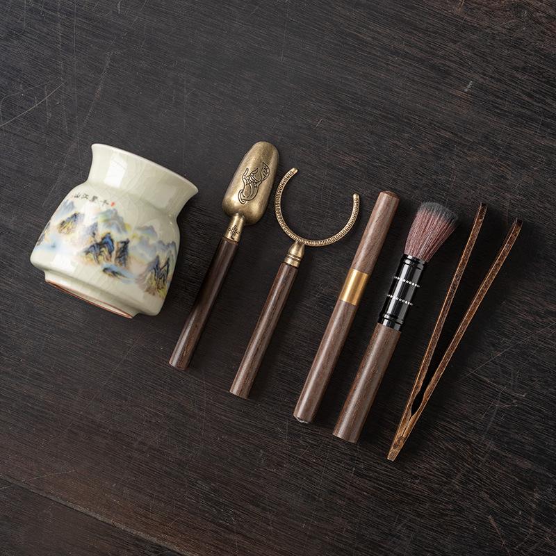 Ru Kiln Tea Black Sandalwood Solid Wood Tea Clip Teaspoon Tea Needle Brush Tea Set Accessories Complete Set of High-end Thousands of Miles of Country
