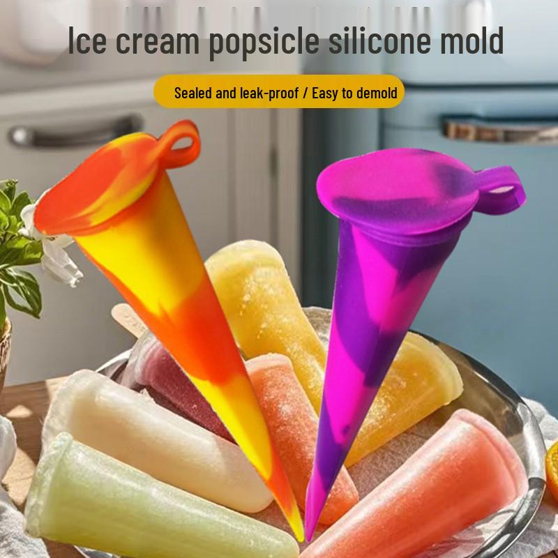 Silicone Ice Cream Cone Popsicle Mold with Lid - Baby Food & DIY Dessert Container