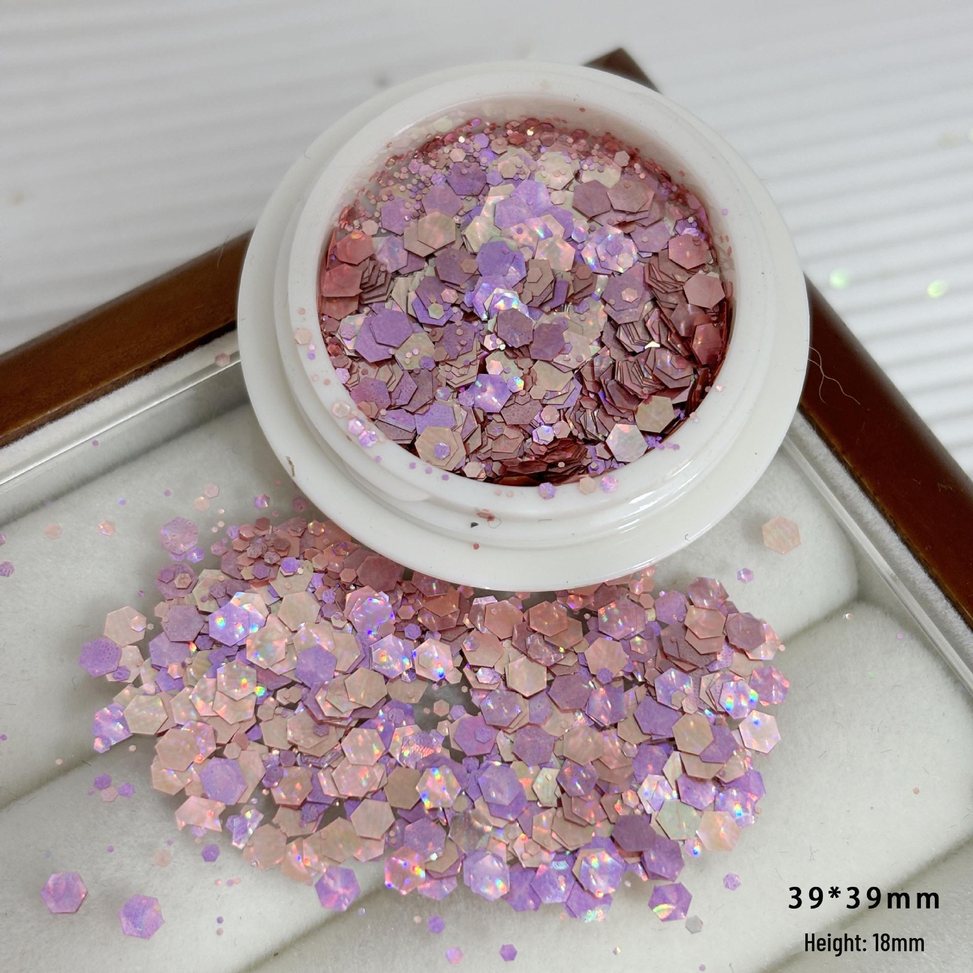 

Аксесуари для нейл-арту з великими блискітками в корейському стилі 2024: Ультратонка блискуча суміш для чарівного образу