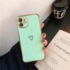iPhone 16 Pro Max Galvaniserat Stöttåligt Lasergraverat Skyddsfodral för iPhone 17 Pro