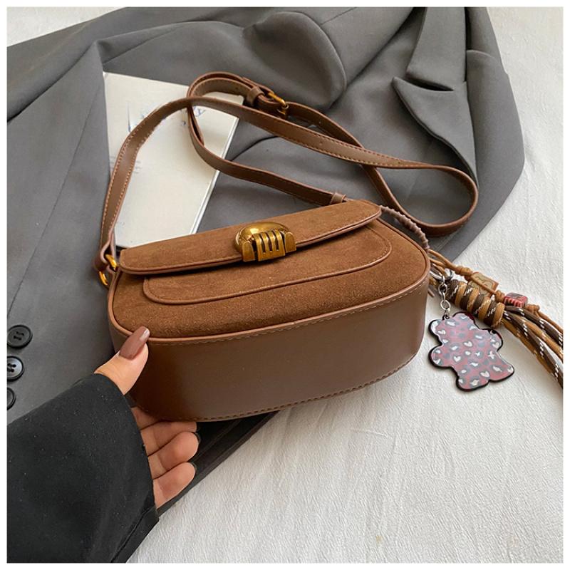 Retro Woman Small Leather Saddle Armpit Bags For Women Winter Shoulder Crossbody Bag Ladies Vintage  Handbags