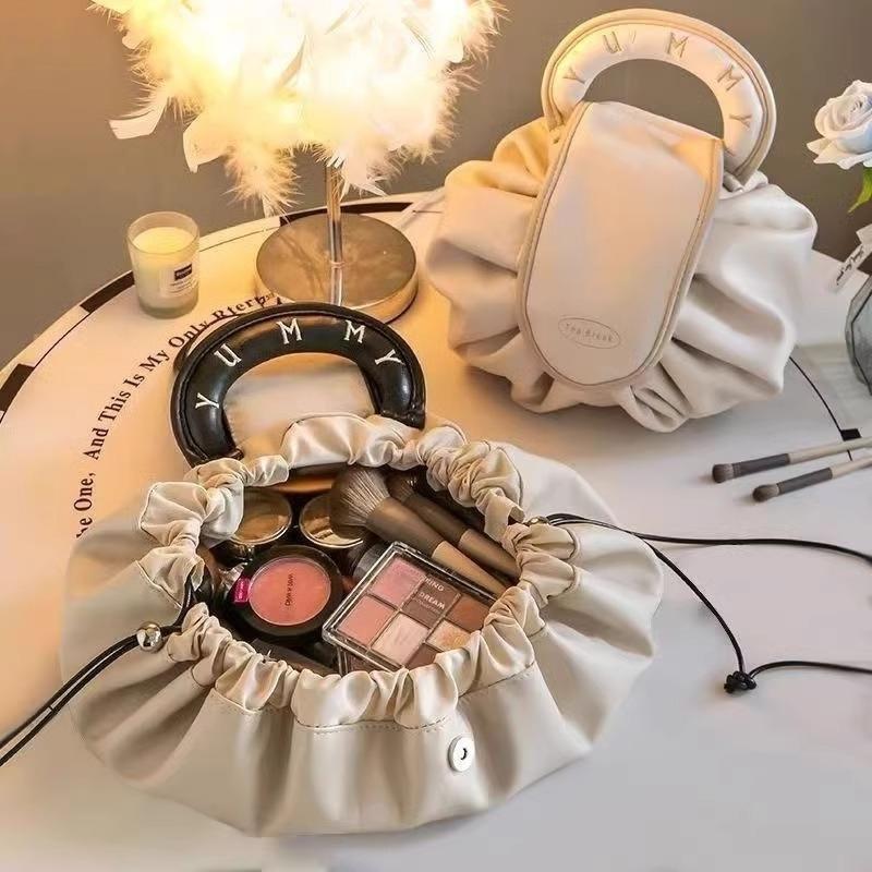 Large Capacity Travel Cosmetic Bag Portable Draw Rope Cosmetic Storage Pouch Waterproof Travel Toiletry Bags Makeup Organizer