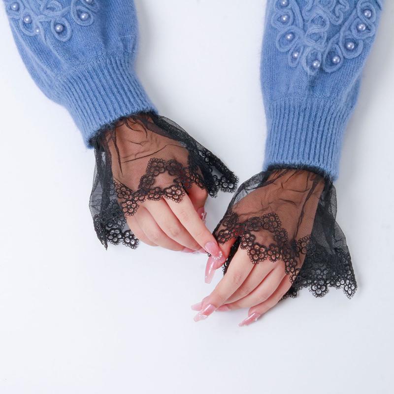 Girls Lace Floral Removable Fake Flare Sleeves Sweater Wrist Warmer Female White Ruffle Horn Cuffs Decoration Accessories