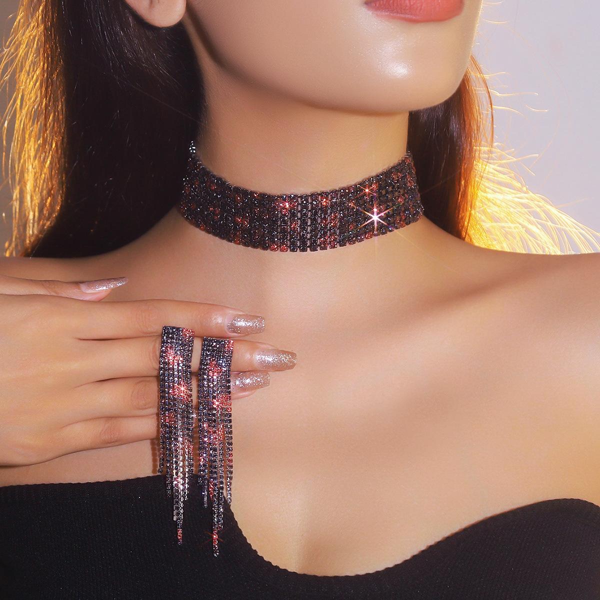 

Роскошный сверкающий кристалл ожерелье серьги комплект леопардовый свадебный комплект ювелирных изделий ожерелье ювелирные изделия