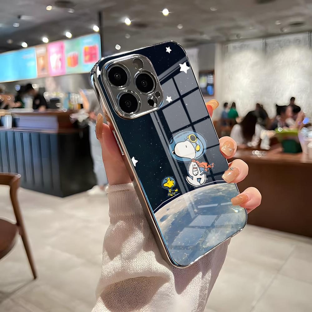 

Cute Cartoon S-SnoopyS Phone Case For IPhone 17 Pro Max 15 Pro 16 14 Plus 12 13 Mini 11 Pro Shockproof Electroplated Glass Cove iPhone17 Pro Max