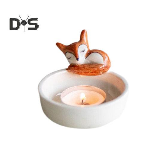 

Подсвечник «Спящая лиса» Гостиная Кухня Ванная комната Смола Подсвечник с мультяшным животным Украшение рабочего стола Рождественский подарок на день рождения Fox