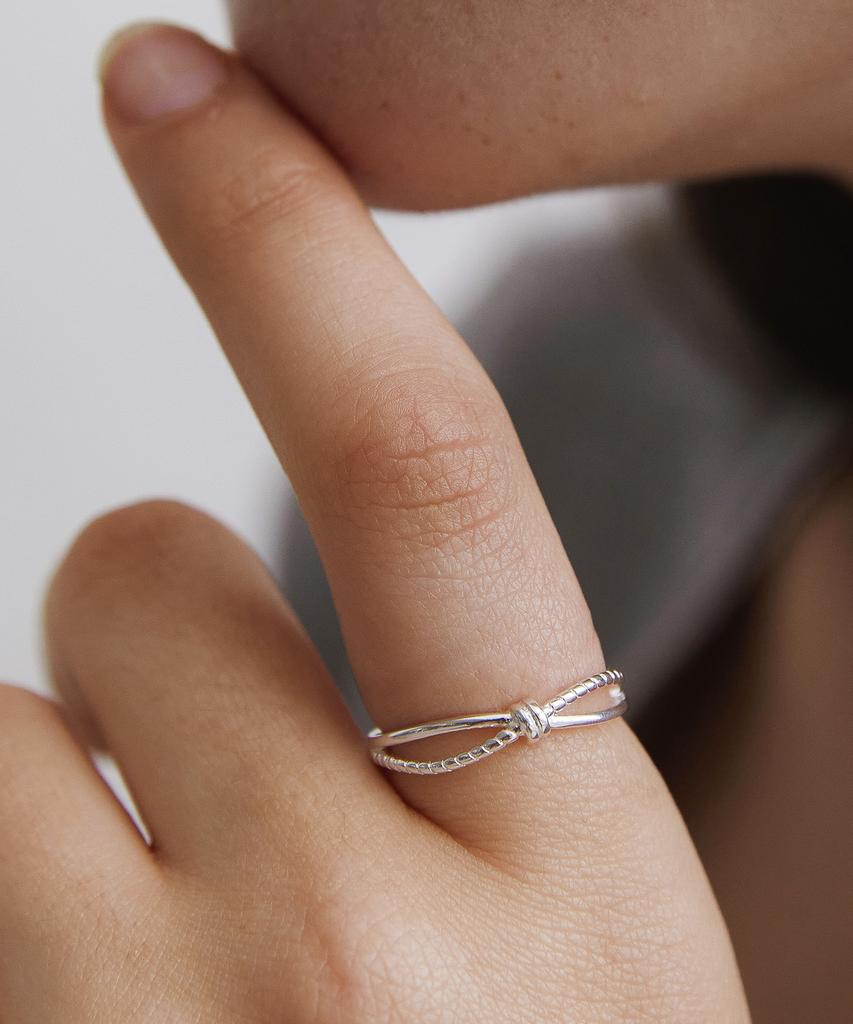 Tatiana (Silver 925) Eternal Loop Ring Cr1847