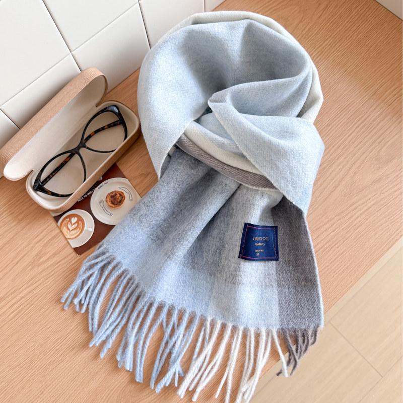111% pure blue-gray plaid scarf for men and women, winter knitted to keep warm, high-end temperament plaid scarf