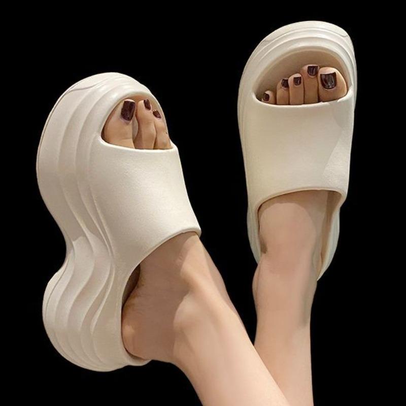 Fashion Women's Summer Thick Bottom Slip-On Sandals Indoor Home Beach Outdoor Wearable EVA Material Comfortable Sensation Flats