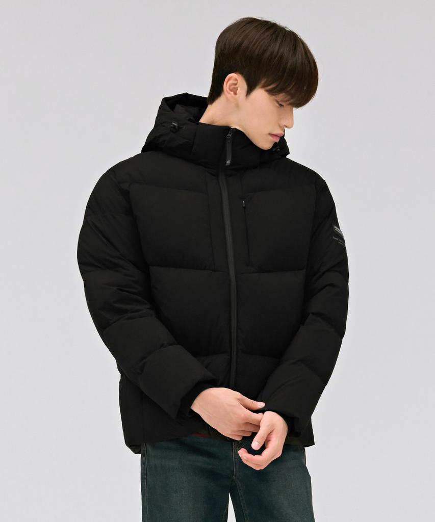 Chasecult Unisex Detachable Hooded Puffer Jumper - Black