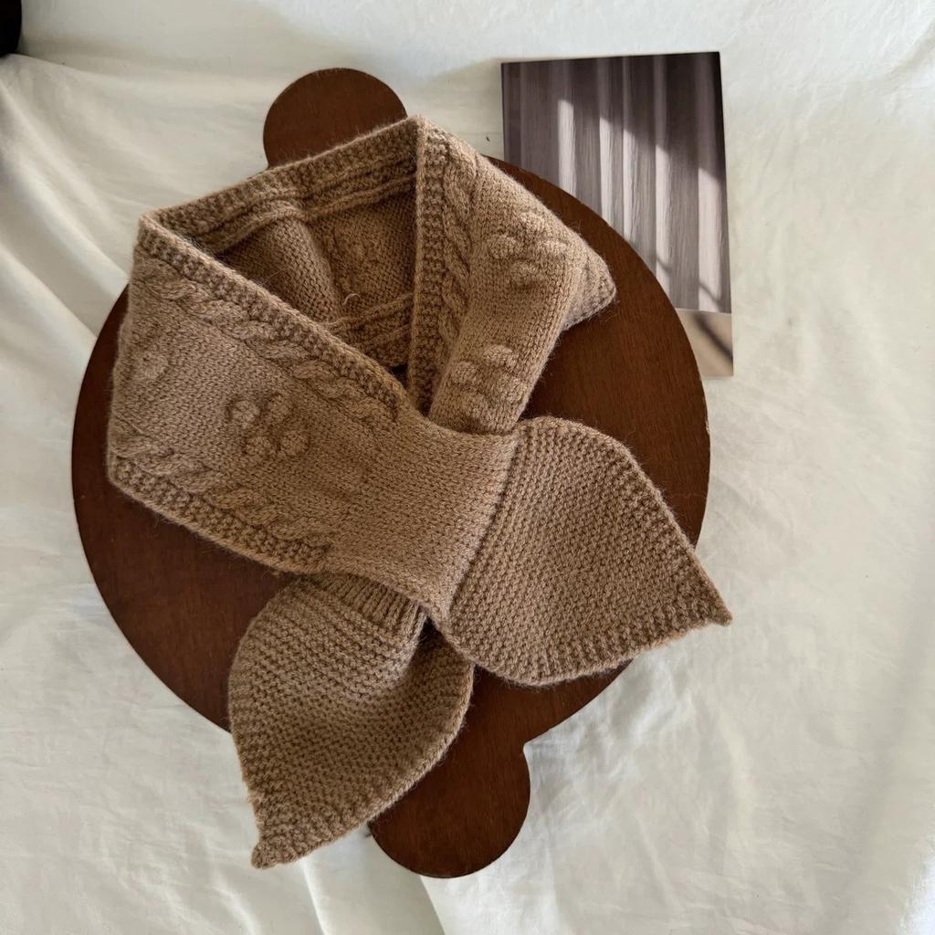 Korean Fashion Simple Solid Color Baby Scarf Neck Warmer Thermal Winter Scarf for Toddlers Casual Solid Color Windproof Design Kids Scarf