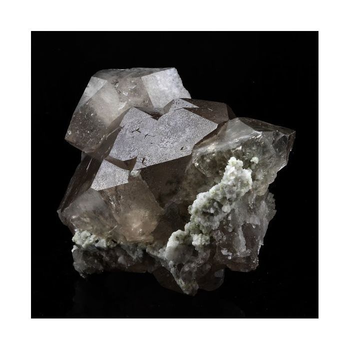 Pierres et Minéraux. Quartz fumé. 789.0 ct. Massif du Mont-Blanc, Haute-Savoie, France..