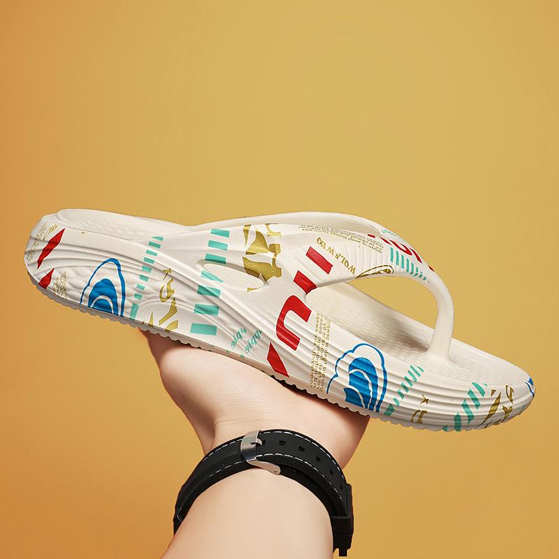 2Summer Flat Comfortable Lightweight Soft Soled Men's Sandals Outdoor Beach Flip-flops Wading Family Bathroom Men's Shoes