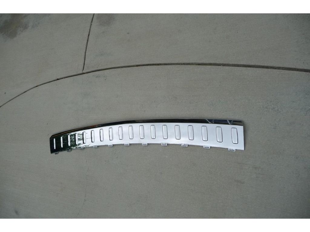 Bumper Bright Chrome Trim for Mercedes-Benz W166 GLE350 Rear