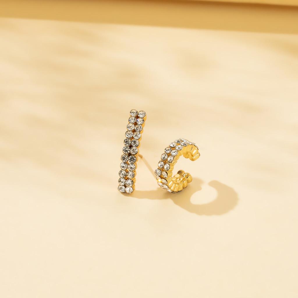 Double Fashionable Row Rhinestone Earrings Set With Asymmetric Design