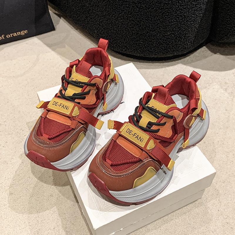 

2025 autumn new muffin sports and leisure shoes thick sole inner height increase dopamine mesh breathable dad shoes women 35 красный