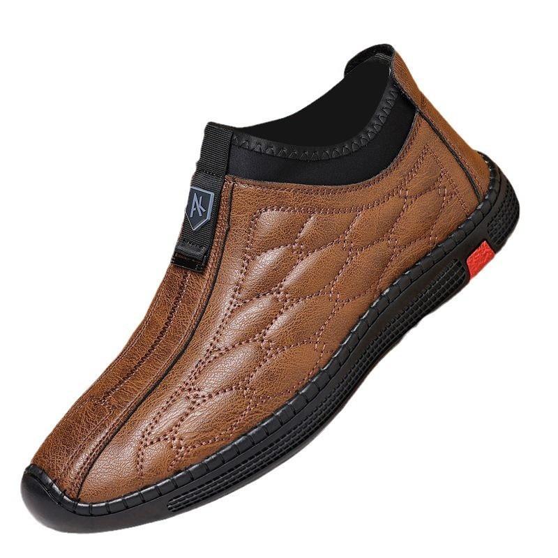 Men's Shoes Autumn and Winter New Velvet Men's Leather Shoes Warm Fashion Trendy Outdoor Leisure One-pedal Cotton Shoes