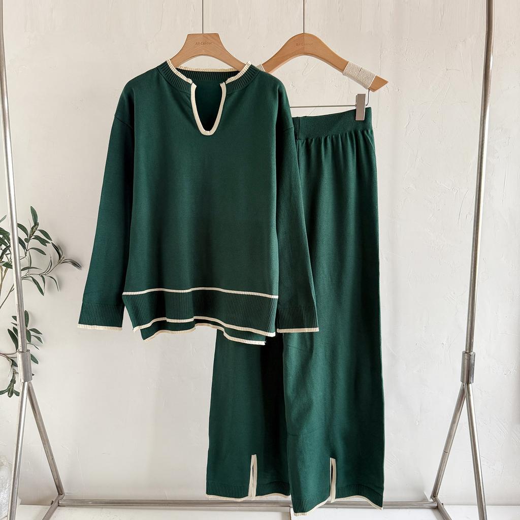 Autumn and Winter Women's Clothing U-neck Long-sleeved Knitted Sweater Set Split-ended Wide-leg Pants Knitted Two-piece Set for Women