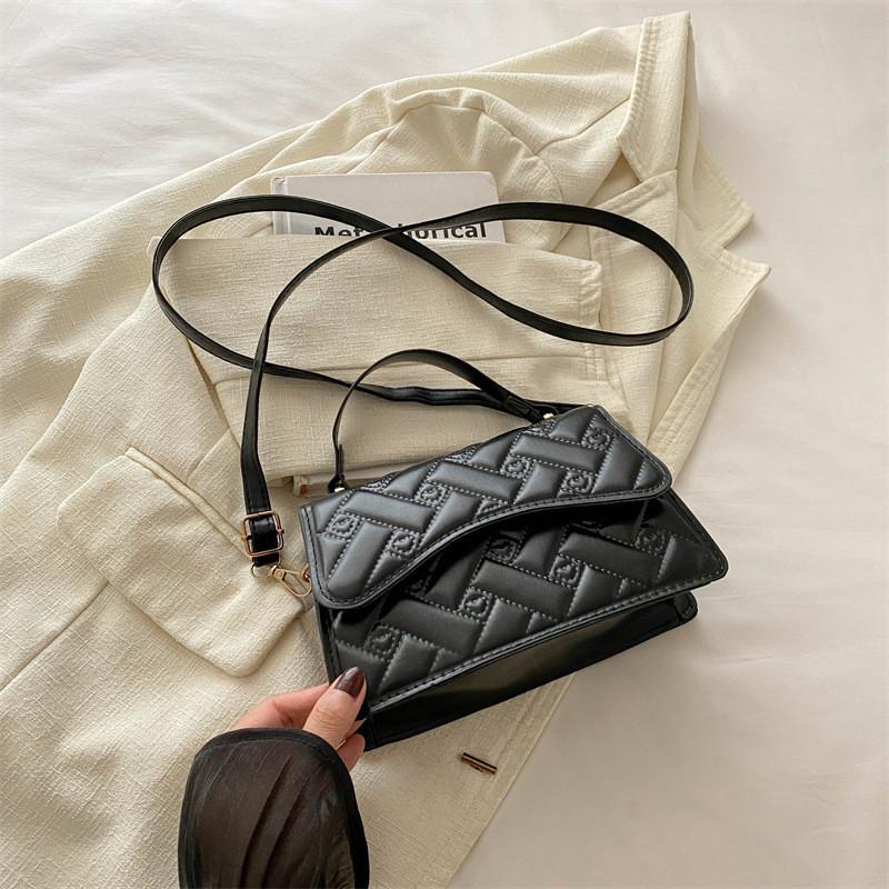 Fashionable Chic Small Square Bag Stylish Handbag Versatile Crossbody Bag In Black Khaki Pink And White