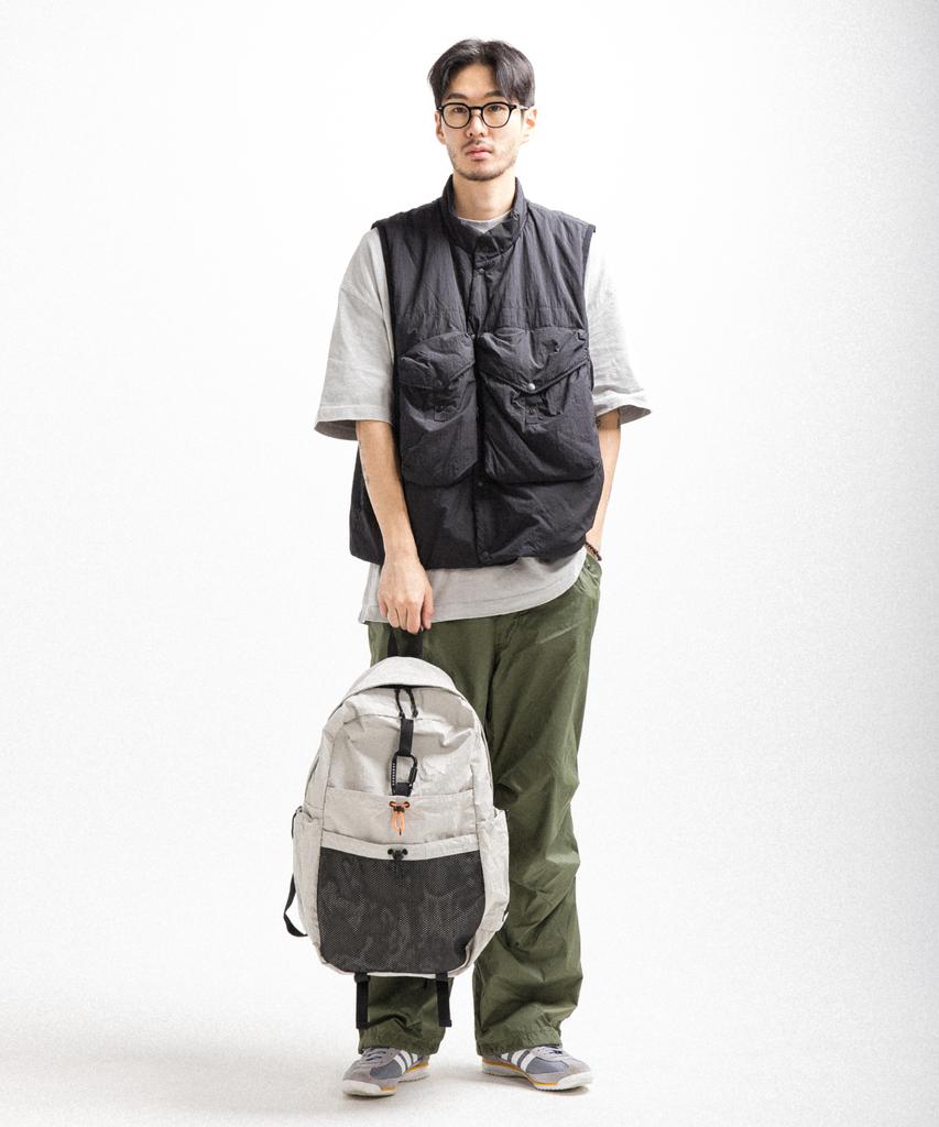Aged Gray Daystring Backpack (Cool Grey)