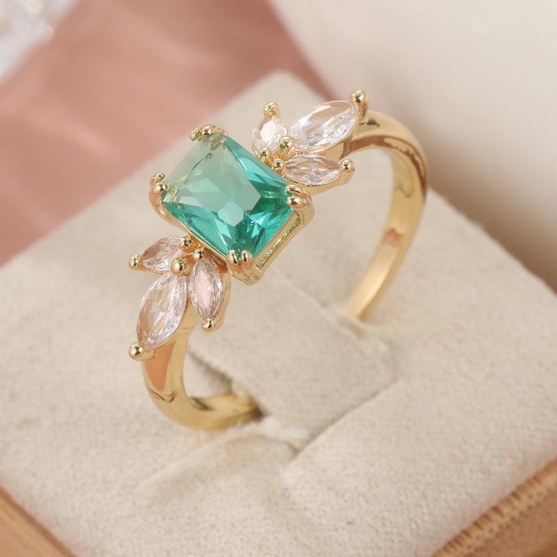 Fashion Gold Color Inlaid White Green CZ Women's Ring Geometry Daily Wear Party Jewelry