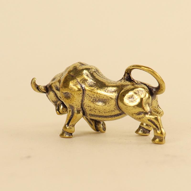 Mini Size Lucky Copper Animal Figurine Miniature Ornament Brass Bullfighting Statue For Home & Office Desk Decoration
