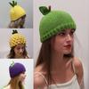 Cappello senza tesa a forma di frutto in maglia dolce Cappello invernale caldo per donna ragazza Copricapo fatto a mano all'uncinetto Accessorio per festa di Halloween