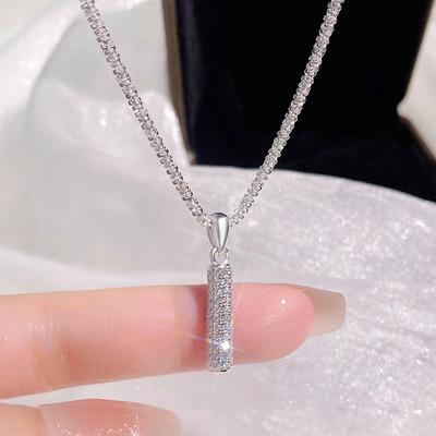 Vielseitige zylindrische Halskette, Damen-Volldiamant, Super Flash, Nischendesign, High-End-Schlüsselbeinkette