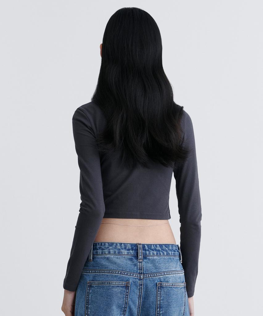 MUSINSA STANDARD WOMAN Women'S Slim Crop Crew Neck Long Sleeve T-Shirt [Dark Gray]