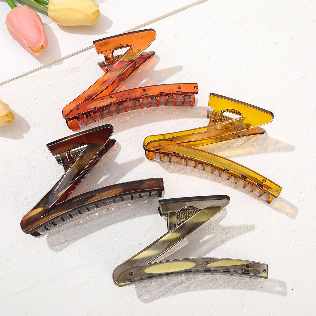 Eleganter Z-Form Haarspangenclip Neu Kunststoff Acryl Haarkrabbe Haarnadel Baden Make-up Gesichtswäsche Hai-Clip Damen Haaraccessoires
