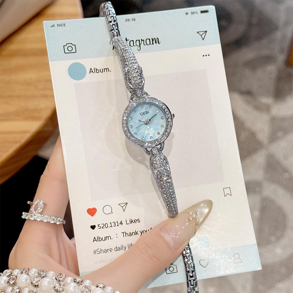 GEDI Watch Elegant Wristwatches Woman Diamond Inlaid Circular Watches Luxury Women Bracelet Quartz Watches Niche