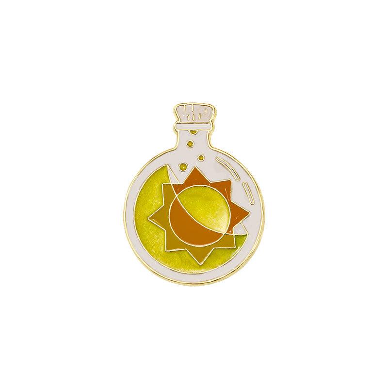 Cartoon brooch, spring, summer, autumn and winter, water bottle modeling, clothes, decorations, waist-closing artifact, oil-dripping spike needle