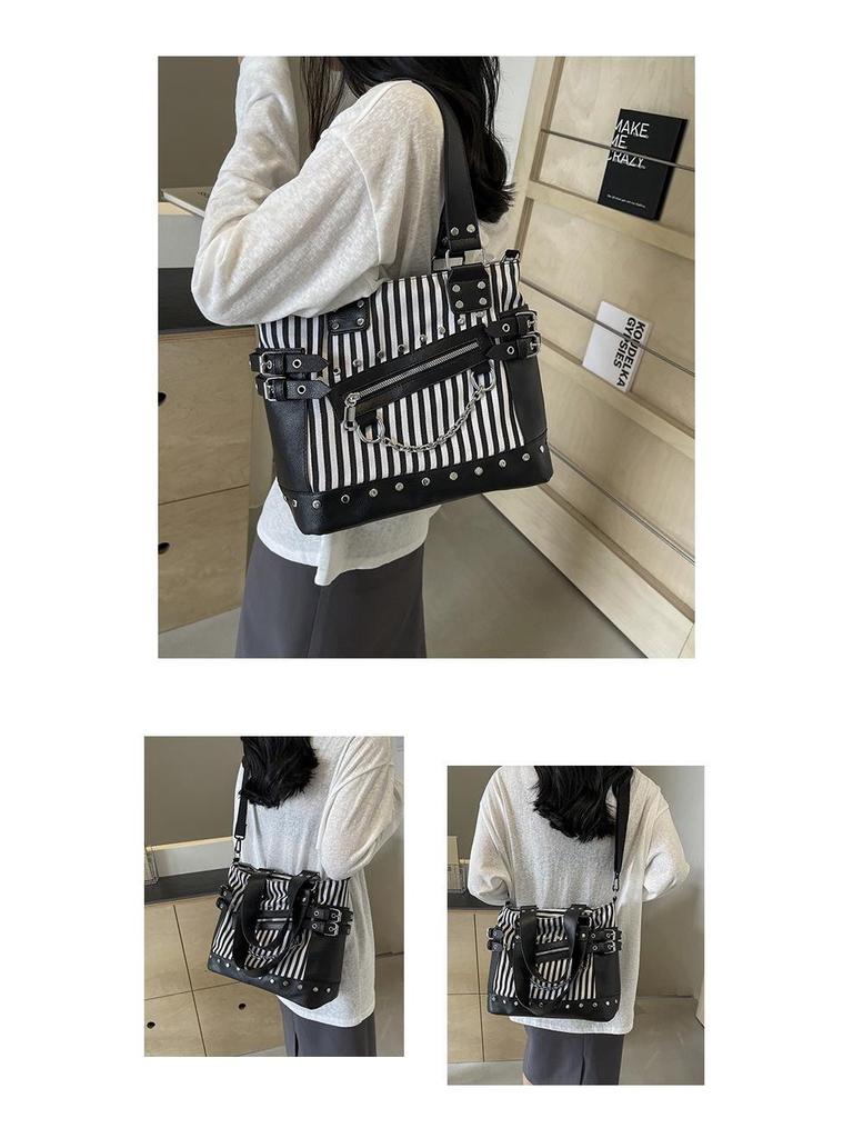 Women's Fashion Niche Rivet Shoulder Tote Bag